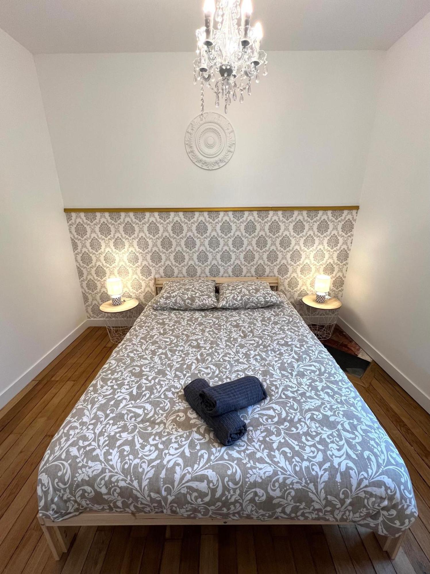 Le Renaissance - Home Homy Montlucon Ngoại thất bức ảnh