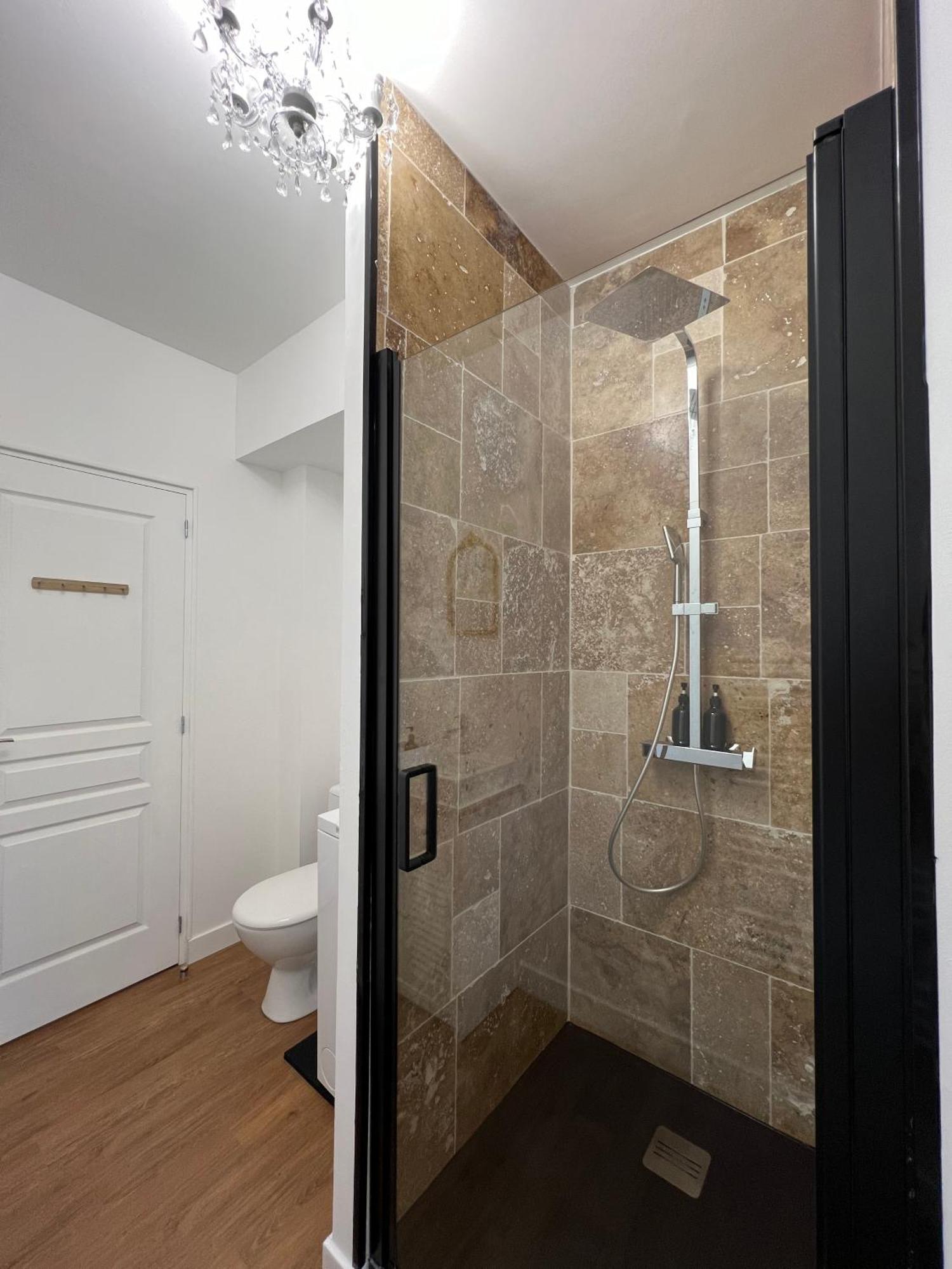 Le Renaissance - Home Homy Montlucon Ngoại thất bức ảnh